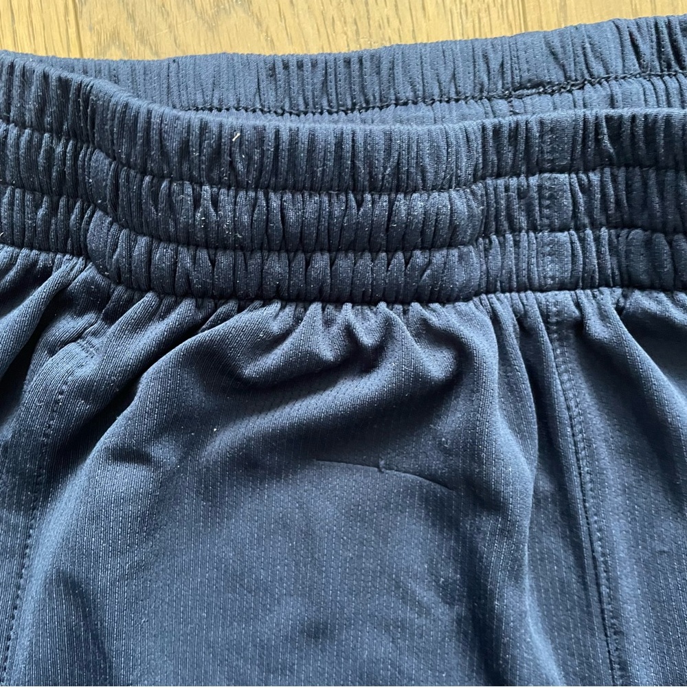 Adidas AEROREADY Boys' Navy Gradient Bold 3 Stripe Shorts - Picture 6 of 9
